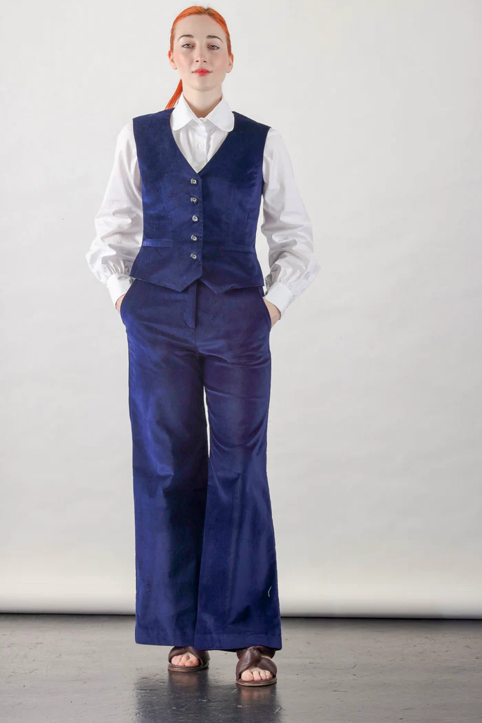 High Waisted Pants in Navy Velvet - Image 11