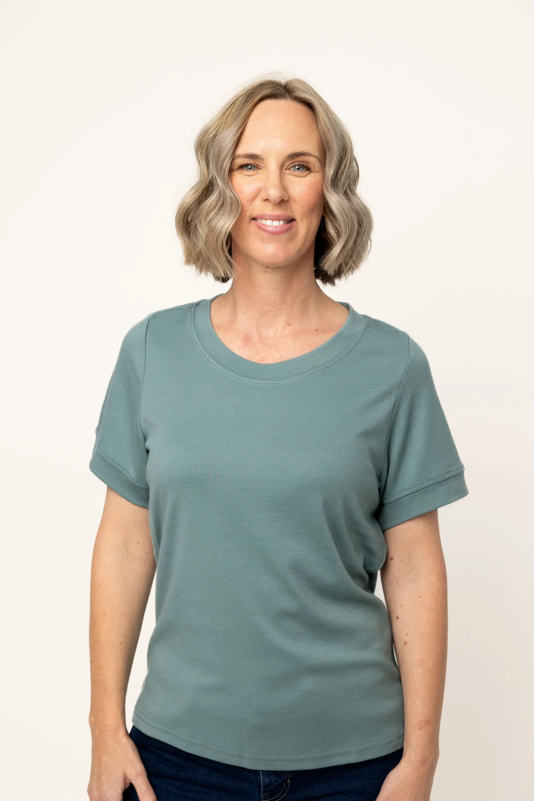 Line Hill Tee - Image 4