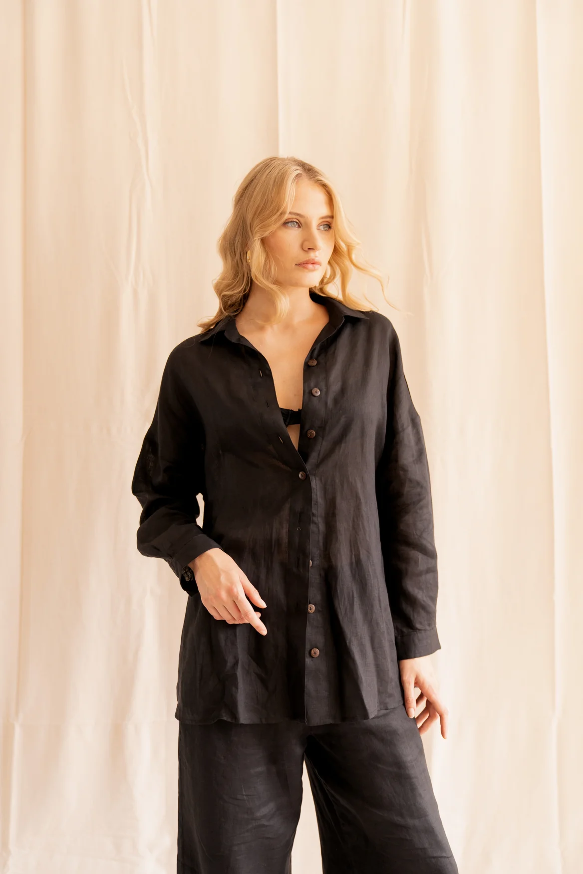 Noa Relaxed Oversized Linen Shirt
