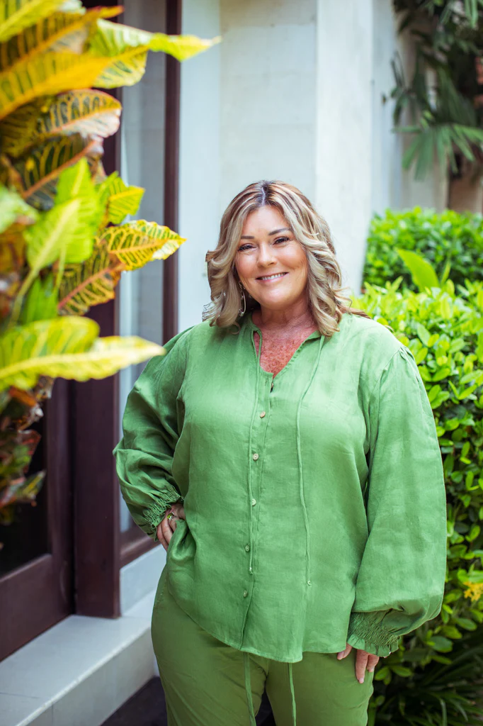 Puff Sleeve Shirt - Image 16
